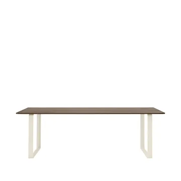 70/70 eettafel 225x90 cm - Solid smoked oak-Sand - Muuto