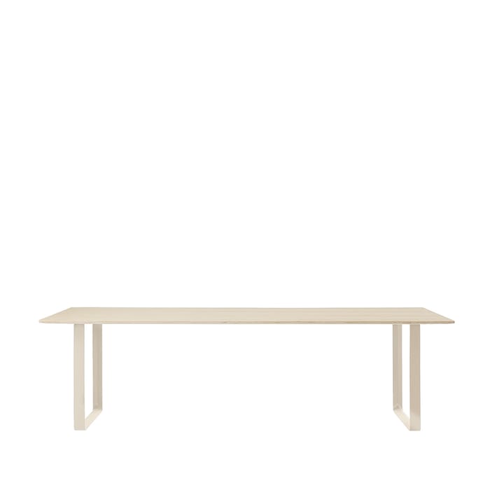 70/70 eettafel 255x108 cm - Oak veneer-Plywood-Sand - Muuto