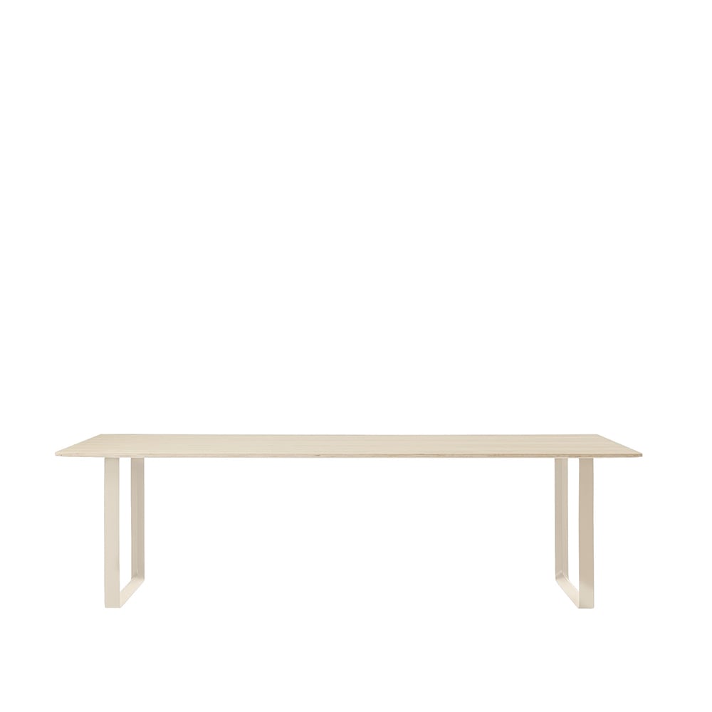 Muuto 70/70 eettafel 255x108 cm Oak veneer-Plywood-Sand