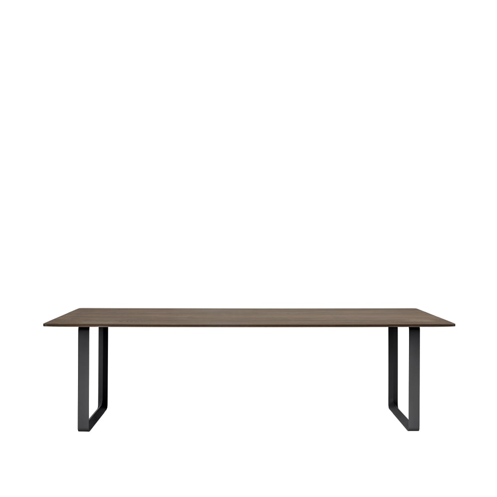 Muuto 70/70 eettafel 255x108 cm Solid smoked oak-Black