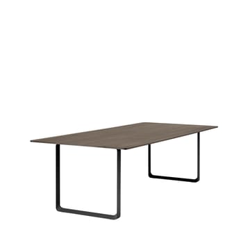 70/70 eettafel 255x108 cm - Solid smoked oak-Black - Muuto