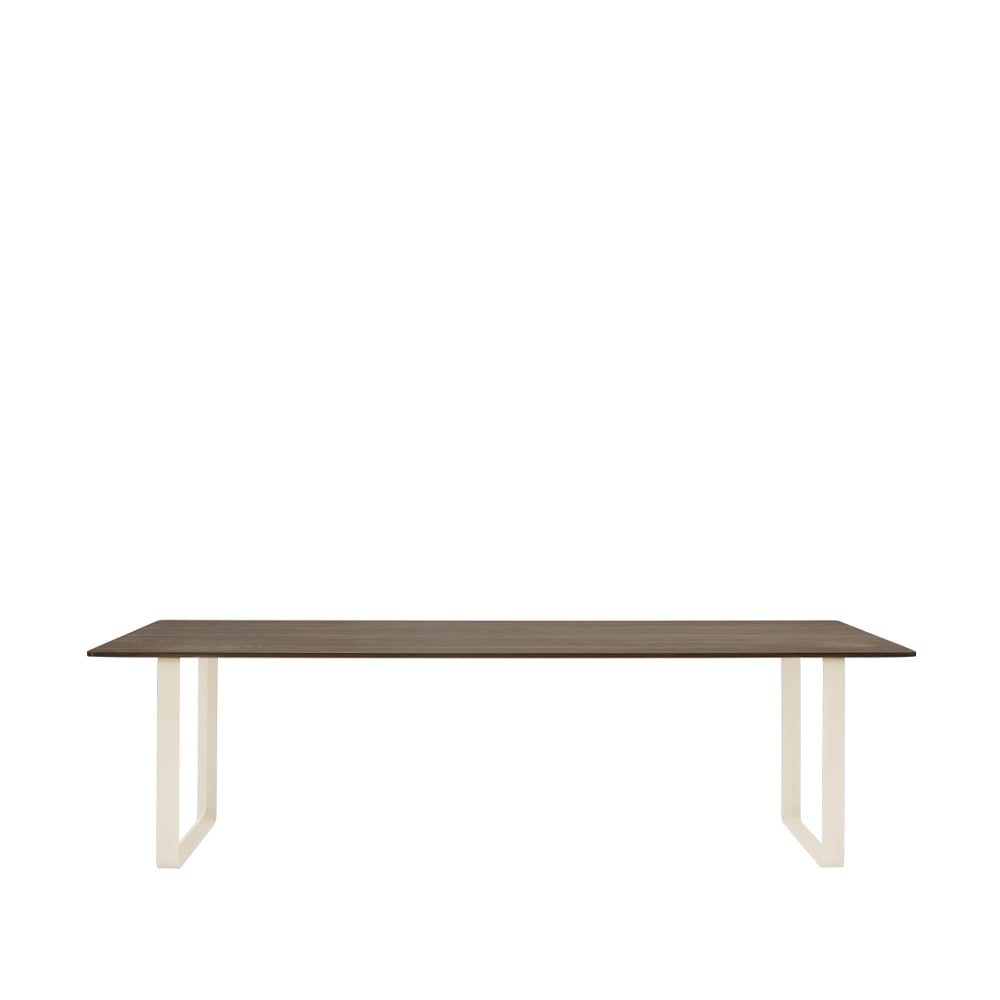 Muuto 70/70 eettafel 255x108 cm Solid oak-Sand | Scandinavisch Interieur | Eettafels | Beige