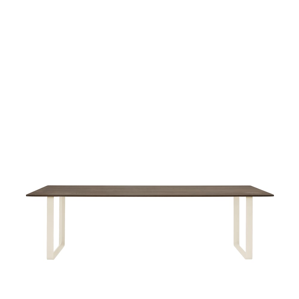 Muuto 70/70 eettafel 255x108 cm Solid smoked oak-Sand