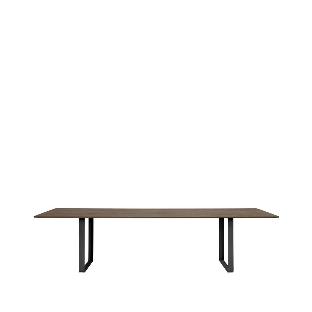 70/70 eettafel 295x108 cm, Solid smoked oak-Black Muuto
