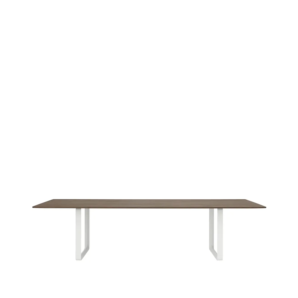 70/70 eettafel 295x108 cm, Solid smoked oak-White Muuto