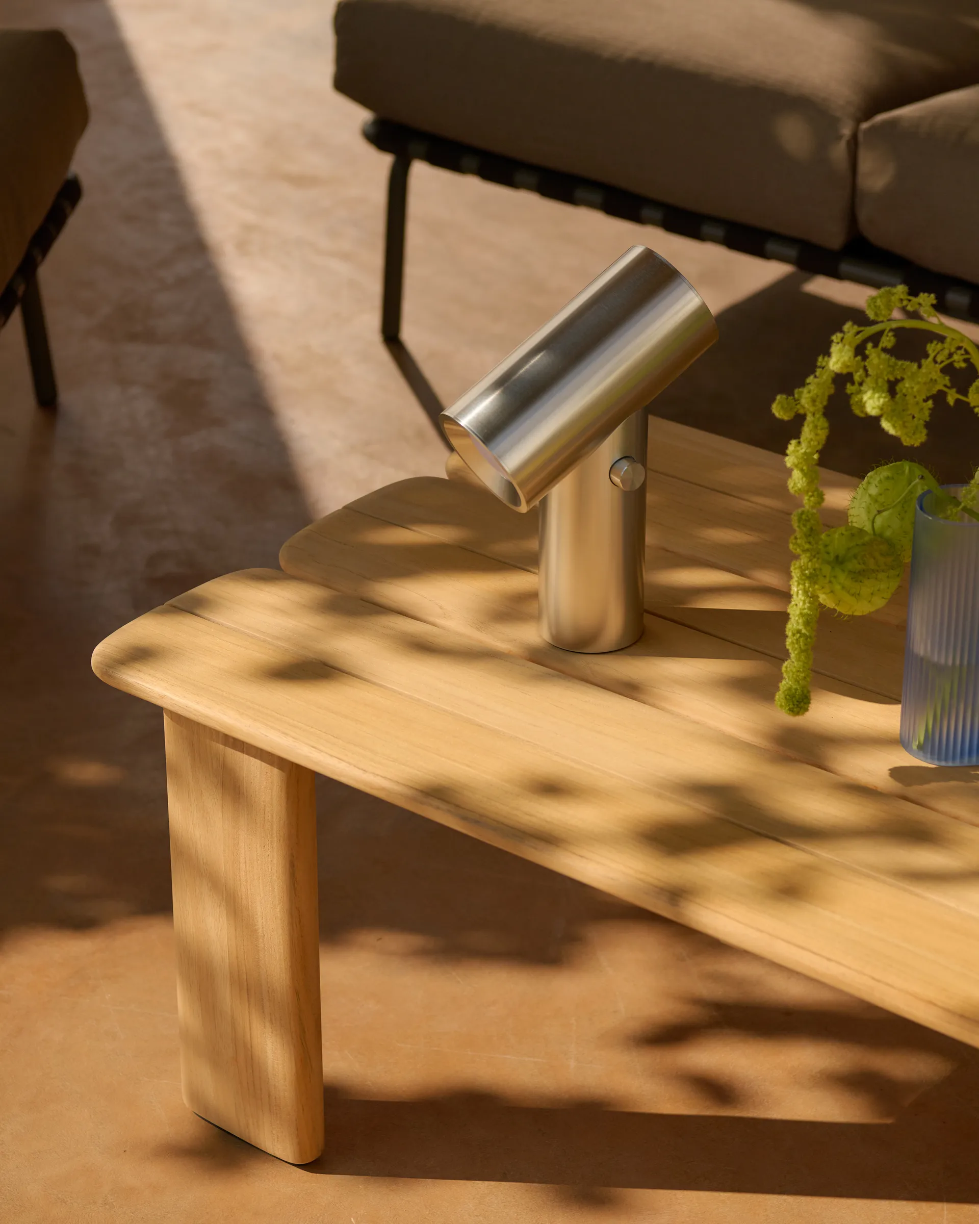 Assemble salontafel, Teak, 135x55 cm Muuto