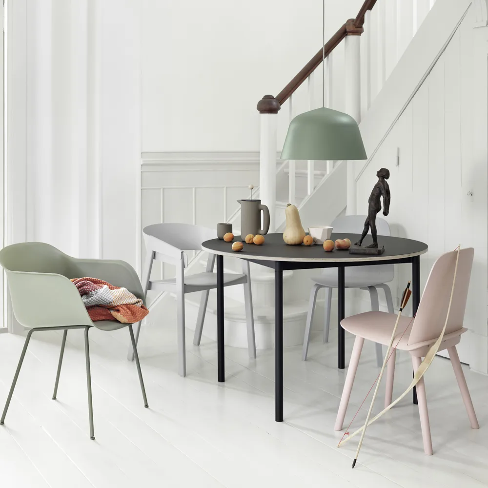 Base eettafel rond Ø110 cm, Black linoleum-Plywood-Black Muuto