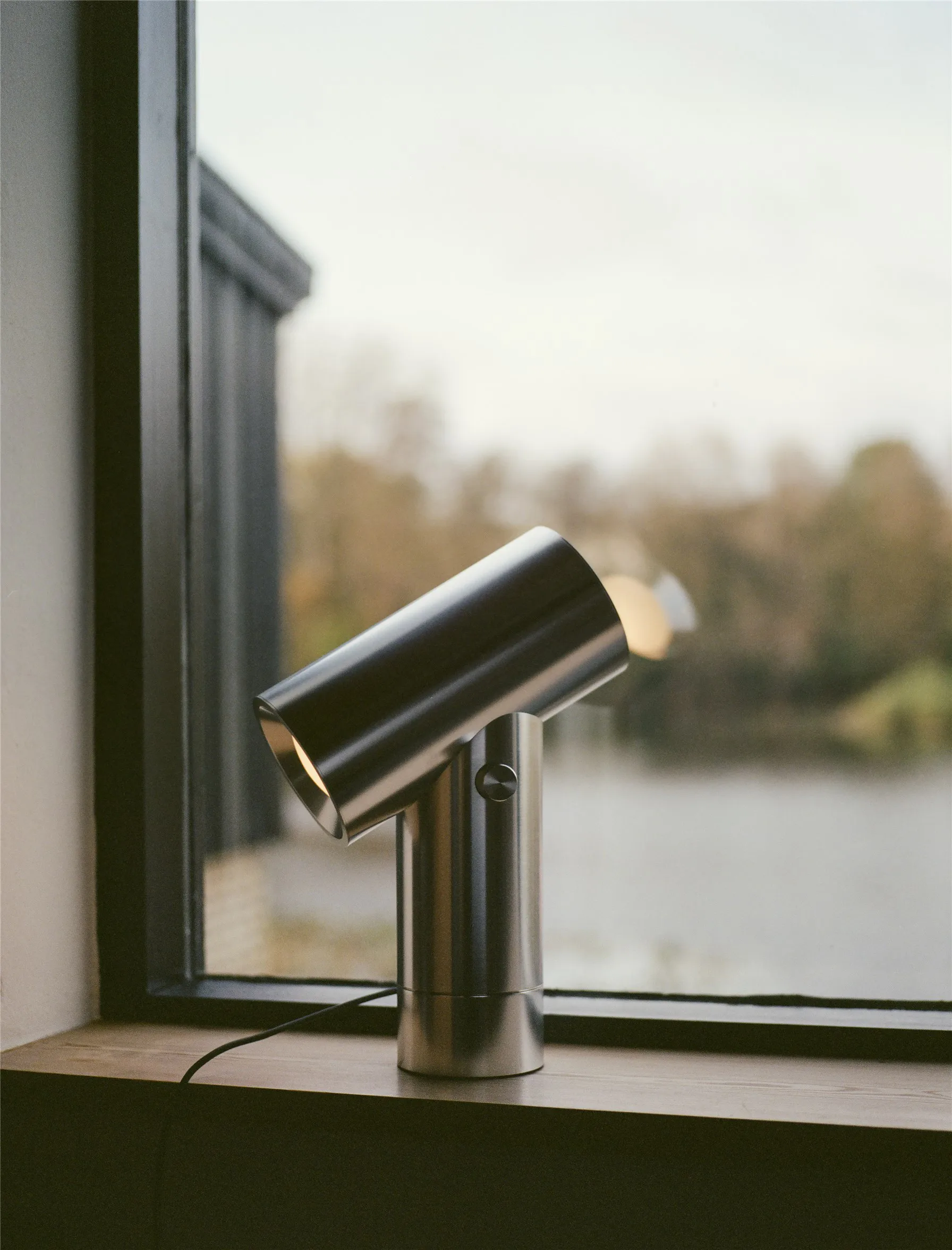 Beam tafellamp 45,4 cm, Polished aluminium Muuto