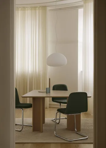 Brink Chair Cantilever Base stoel - Zwart - Muuto