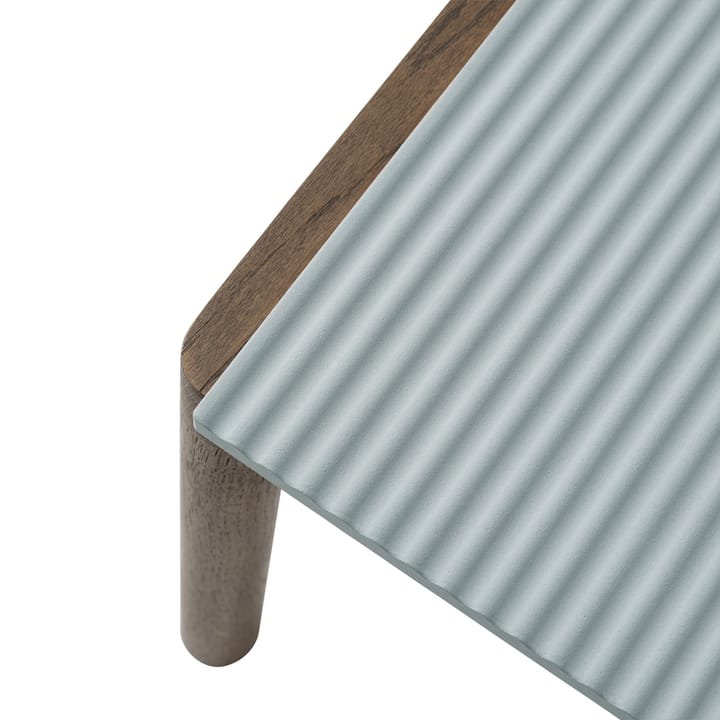 Couple 1 Wavy salontafel 40x84x40 cm, Pale blue-dark oiled oak Muuto