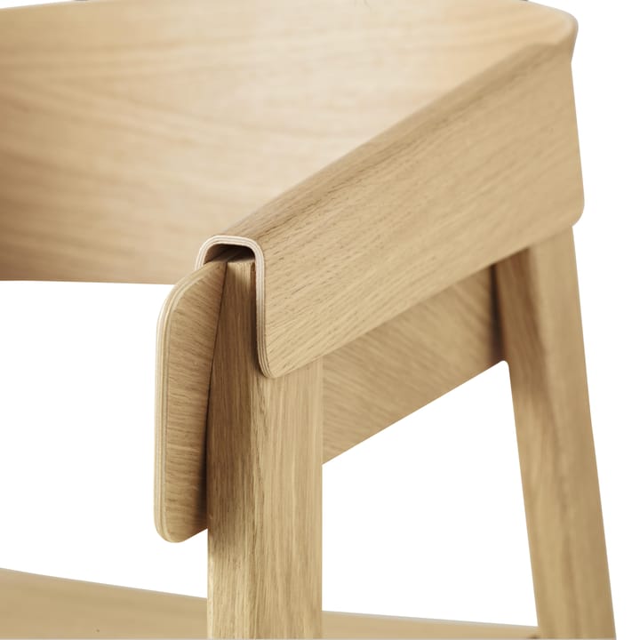 Cover Armchair, eikenhout Muuto