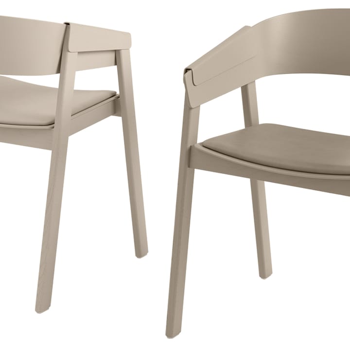 Cover stoel met armleuningen beklede zitting, Refine leather cognac-Oak Muuto