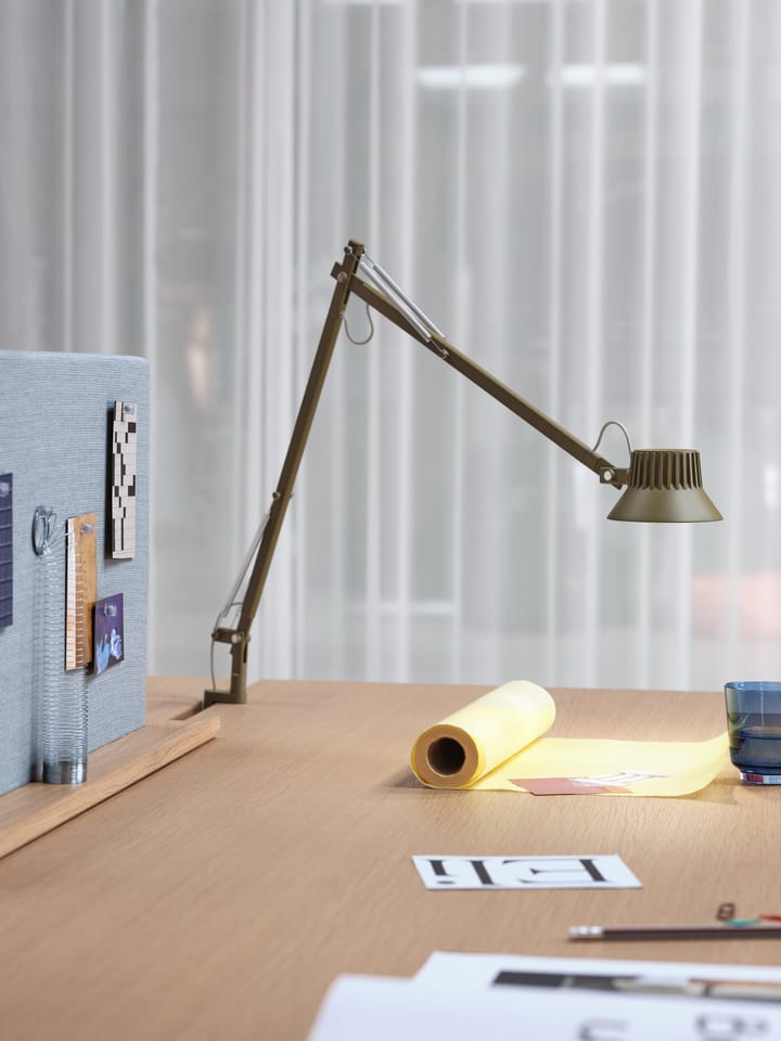 Dedicate L2 tafellamp met klem, Brown Green Muuto