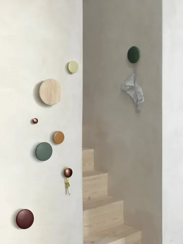 Dots wandhaak eikenhout - middel - Muuto