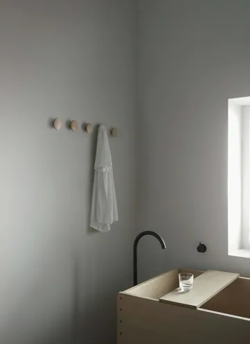 Dots wandhaak eikenhout - XS - Muuto