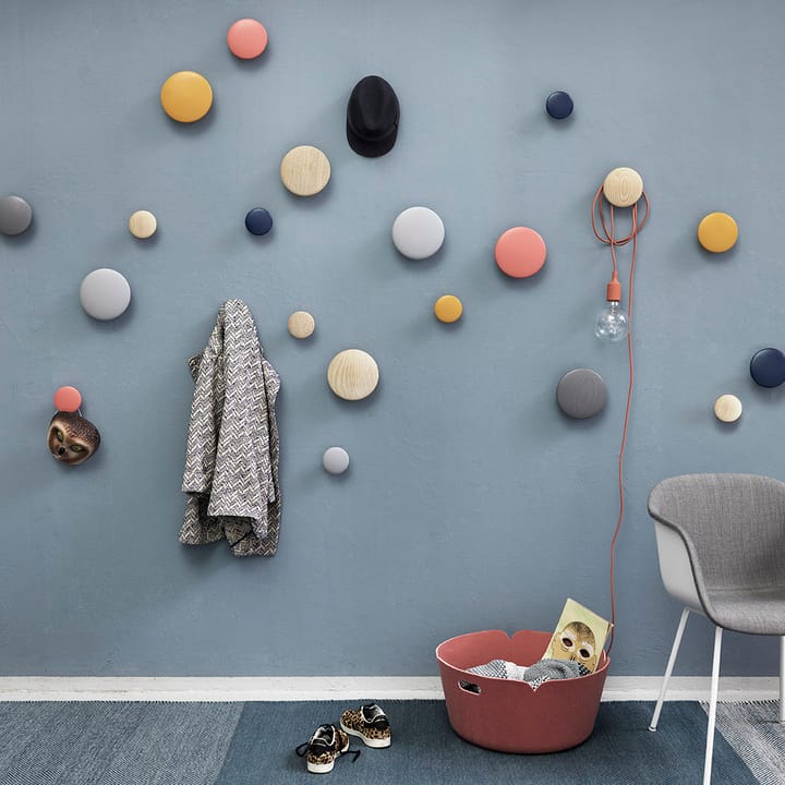 Dots wandhaak essenhout, extra klein Muuto