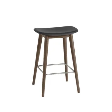 Fiber bar stool 75 cm - black, donkerbruingebeitste poten - Muuto