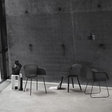 Fiber chair stoel met armleuningen - zwart - Muuto