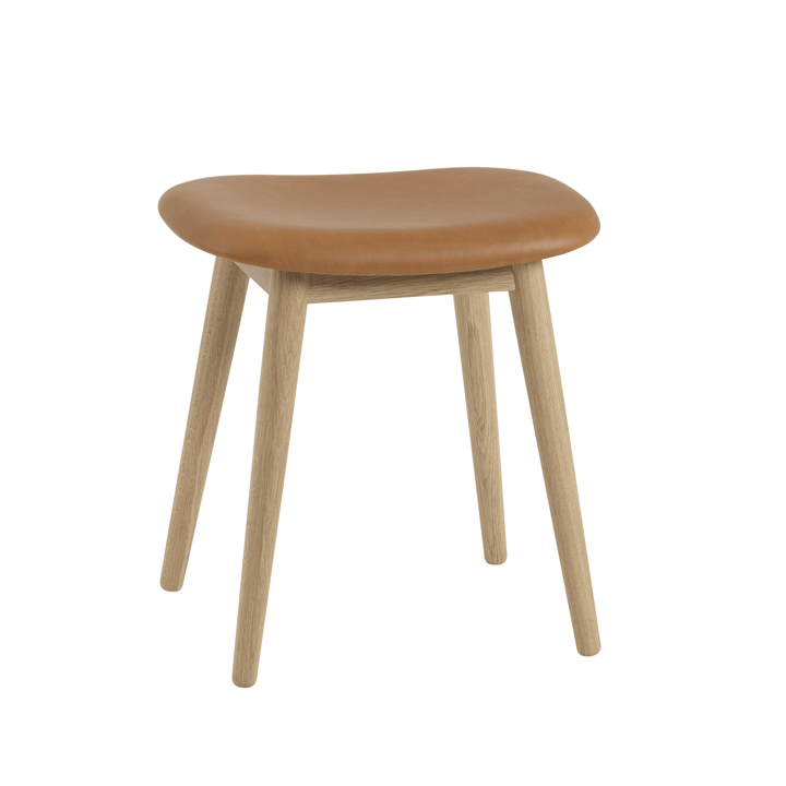 Fiber kruk - leer cognac, eikenhouten poten - Muuto