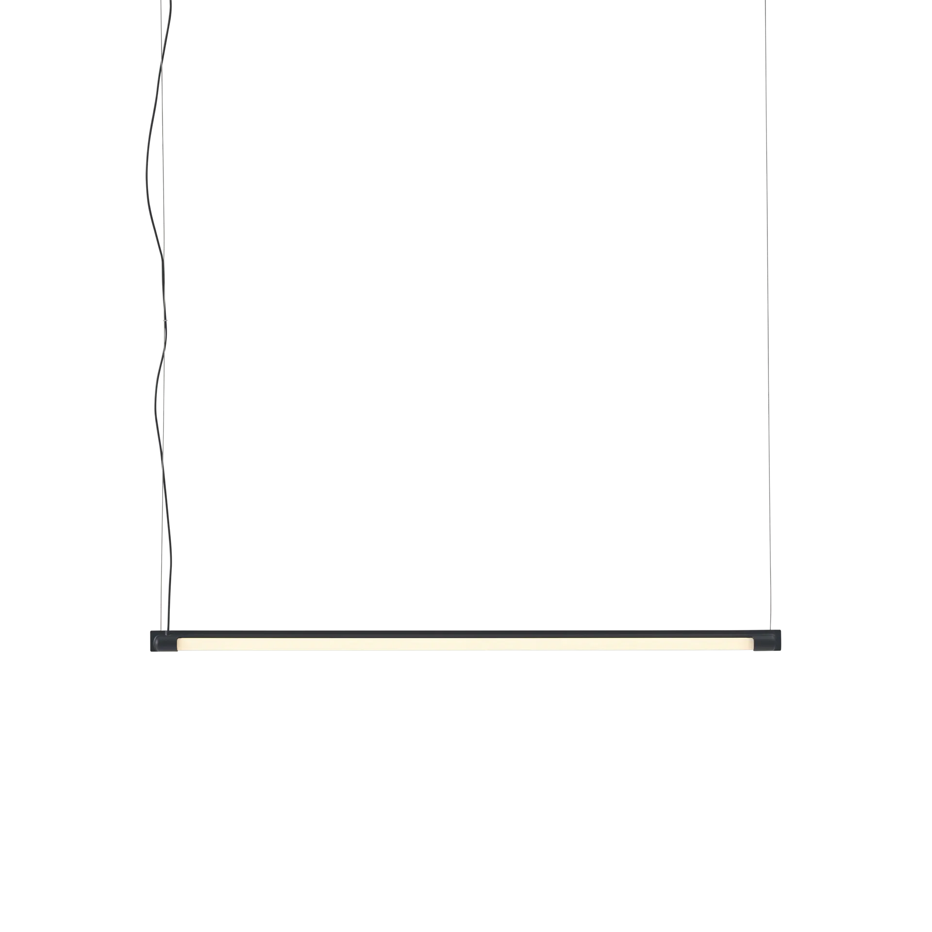 Fine Suspension Lamp 90 cm, Black Muuto