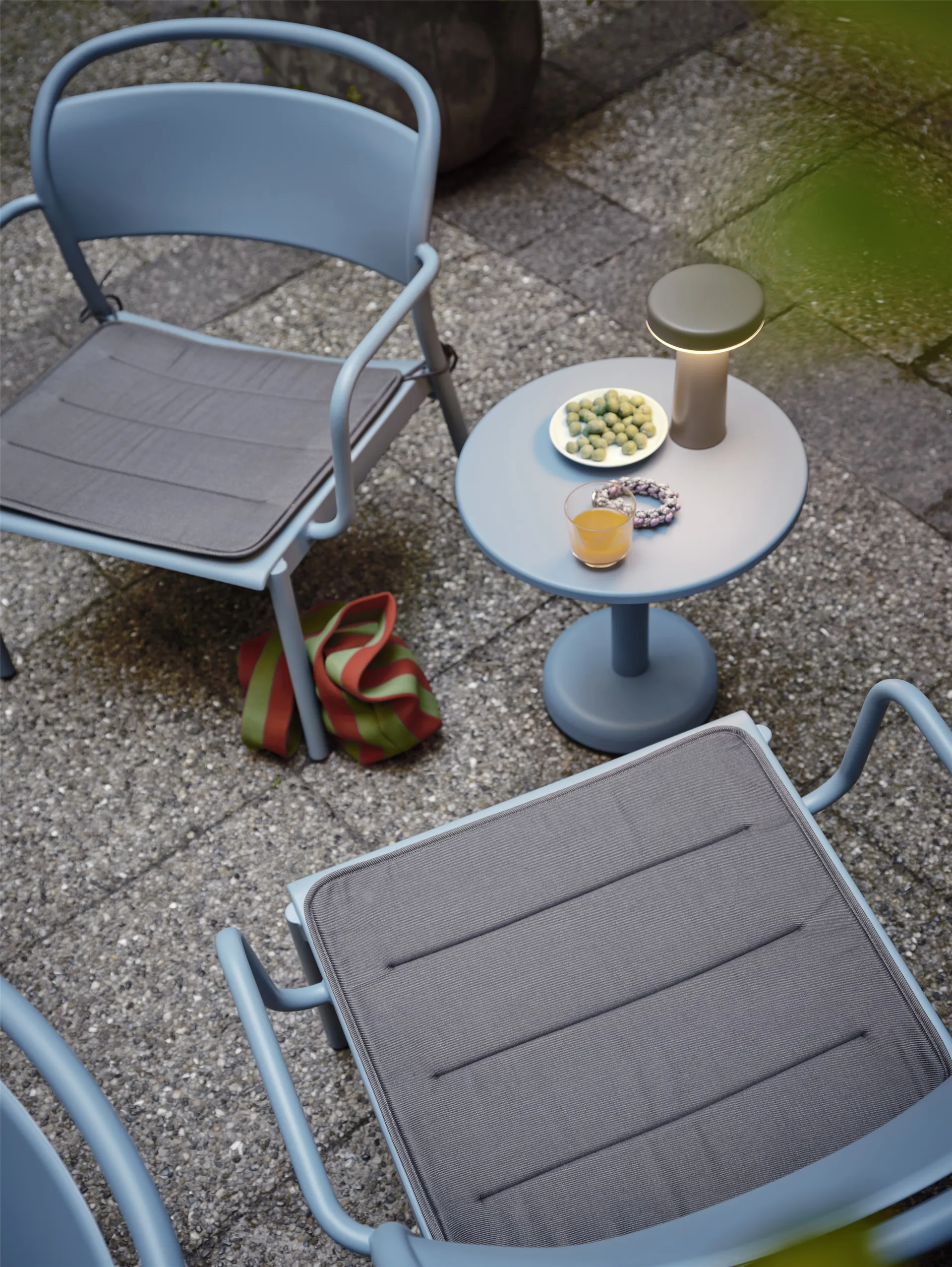 Linear Steel Armchair zitkussen, Twitell dark grey Muuto