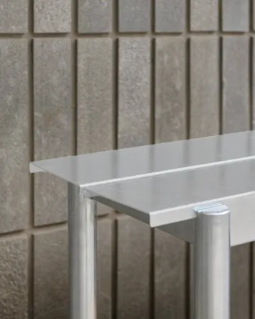 Linear Steel bank 110x34 cm - Warm galvanized steel - Muuto