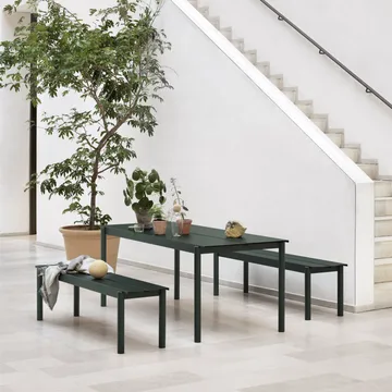 Linear Steel bank 170x34 cm - Dark green - Muuto