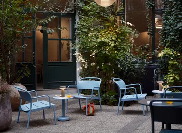 Linear Steel loungestoel - Lichtblauw - Muuto