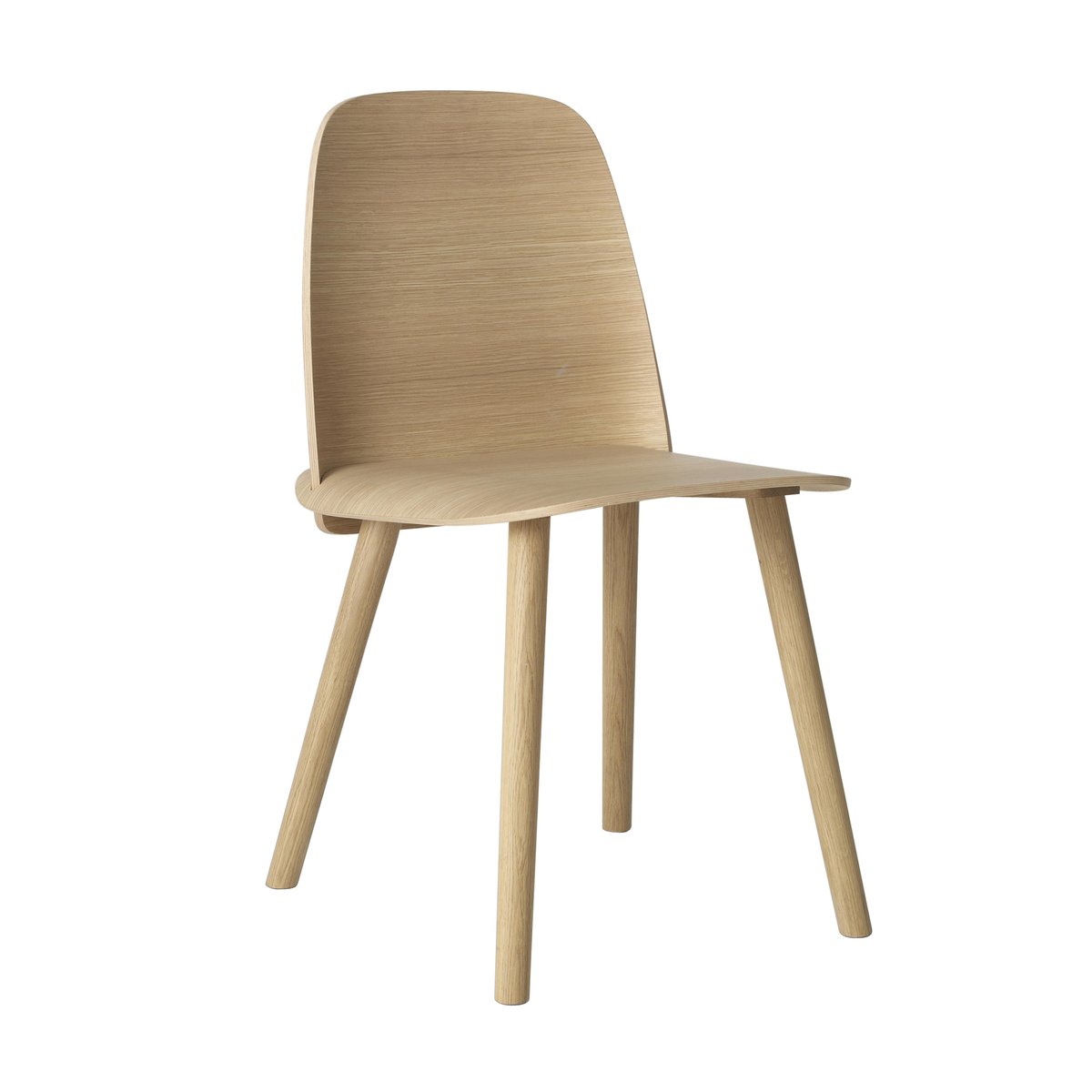 Muuto Nerd eetstoel eikenhout | Scandinavisch Interieur | Stoelen | Bruin
