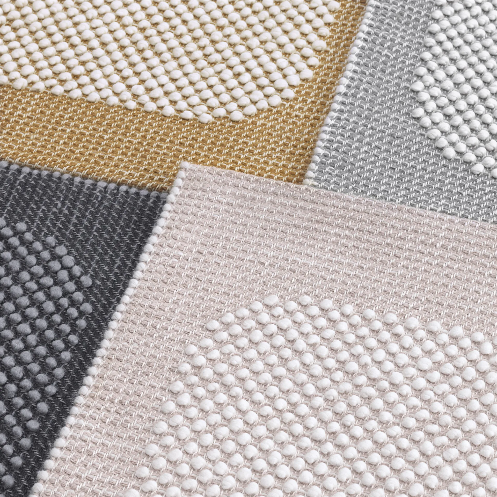 Pebble vloerkleed 170x240 cm, Pale rose Muuto