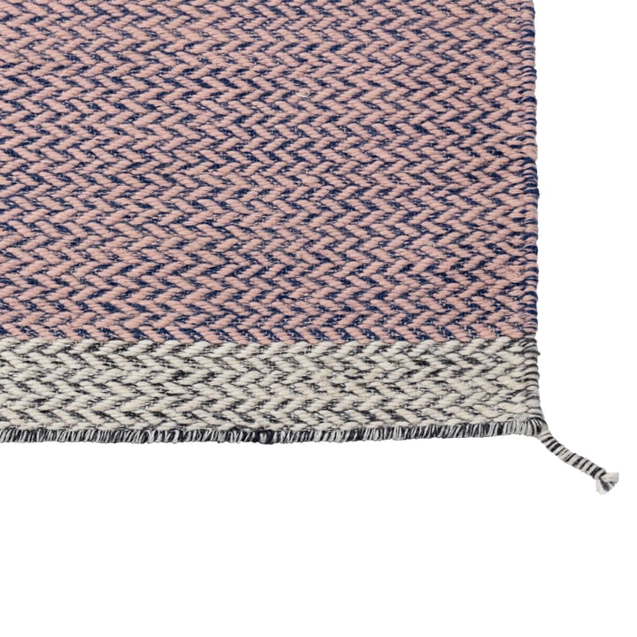 Ply wollen vloerkleed 85 x 140 cm., roze Muuto