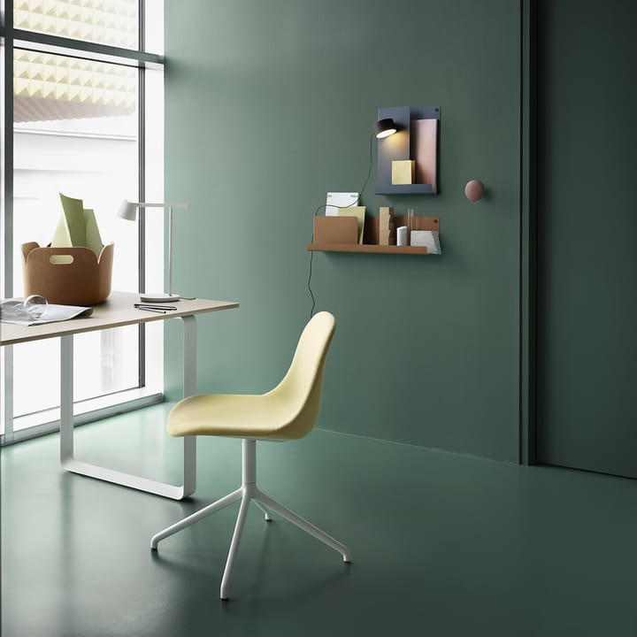 Post muurlamp, Zwart Muuto