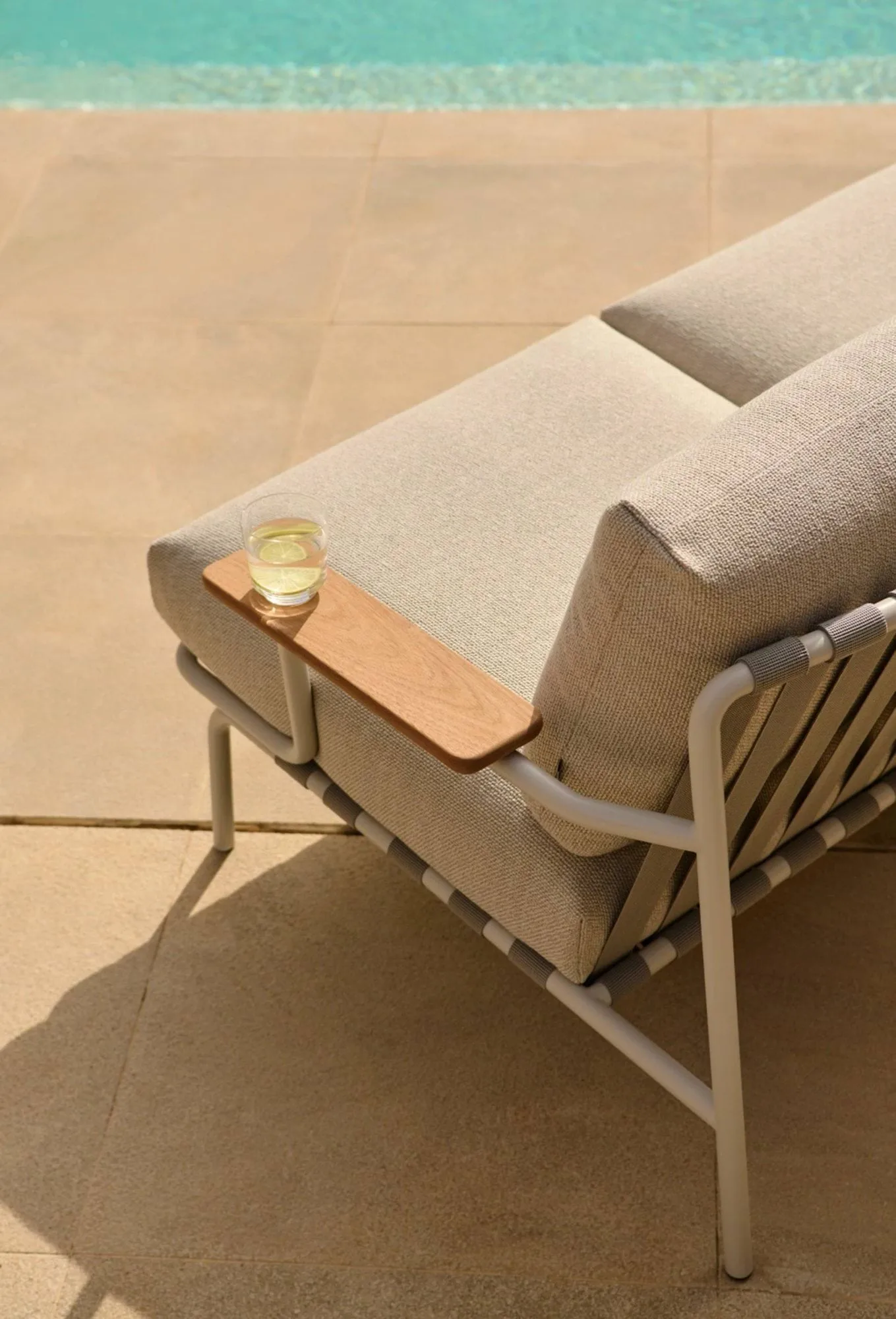Settle 2-zits bank, Laze 1 Grey Muuto