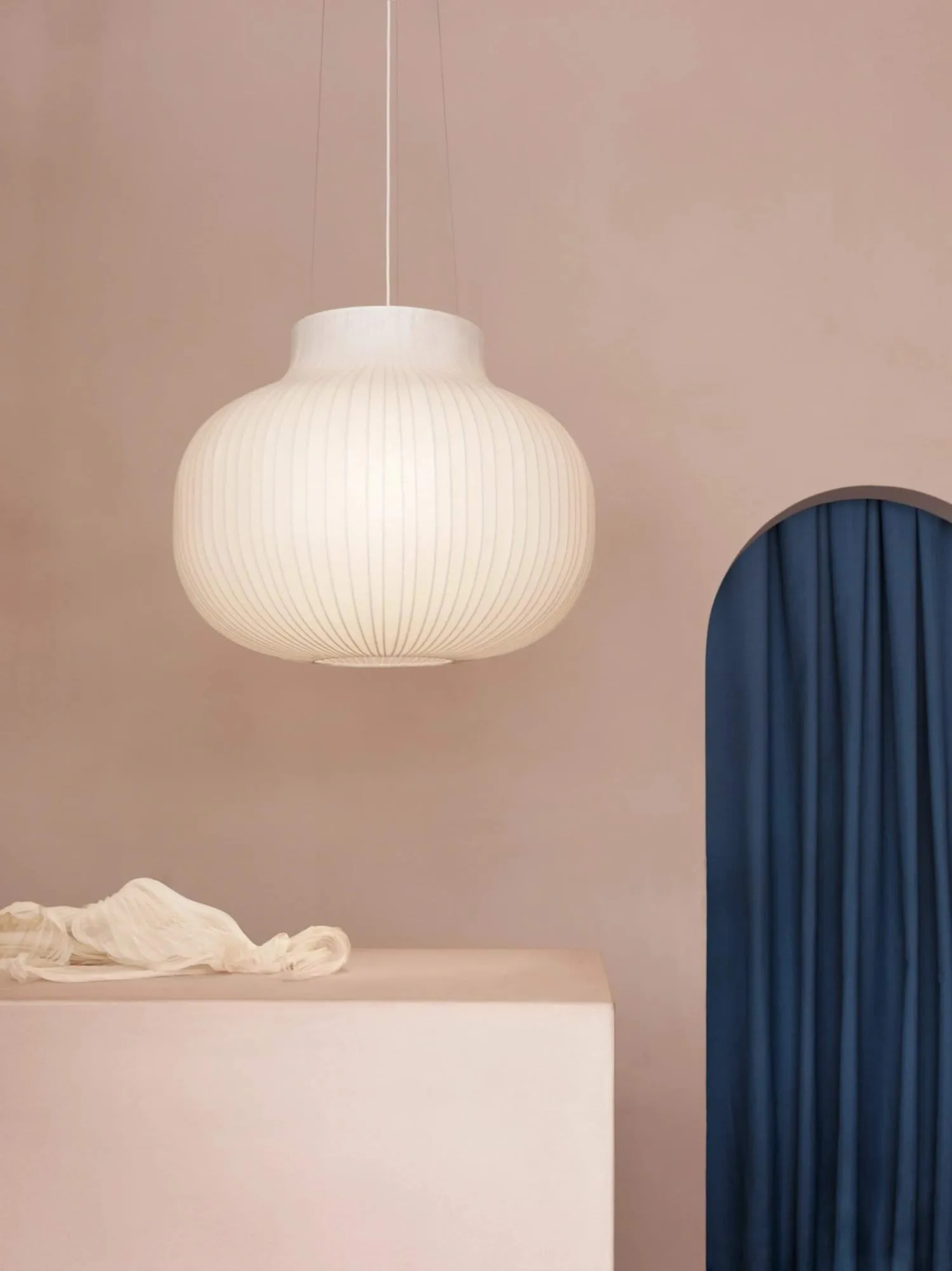 Strand plafondlamp close, 60 cm Muuto