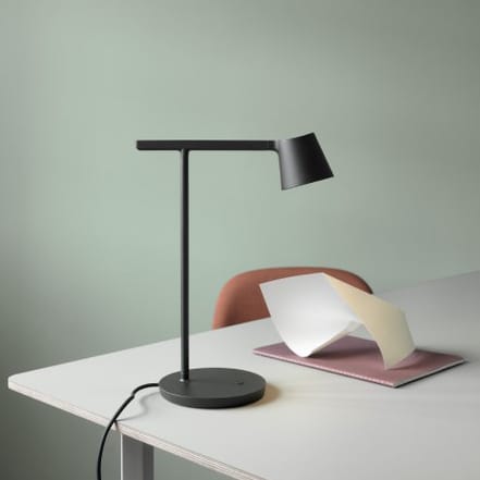Tip tafellamp, zwart Muuto