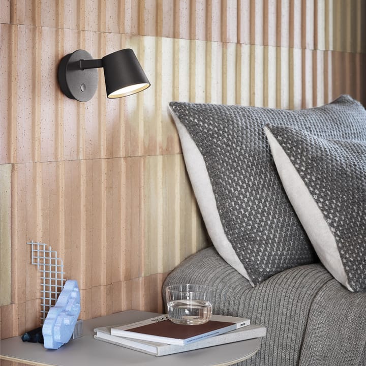 Tip wandlamp, Black Muuto