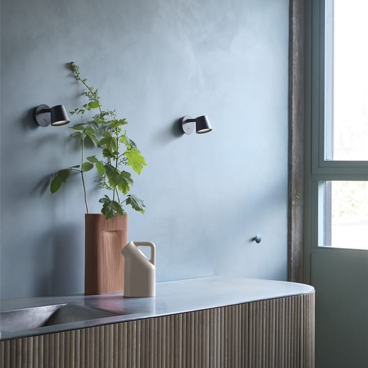 Tip wandlamp, Black Muuto