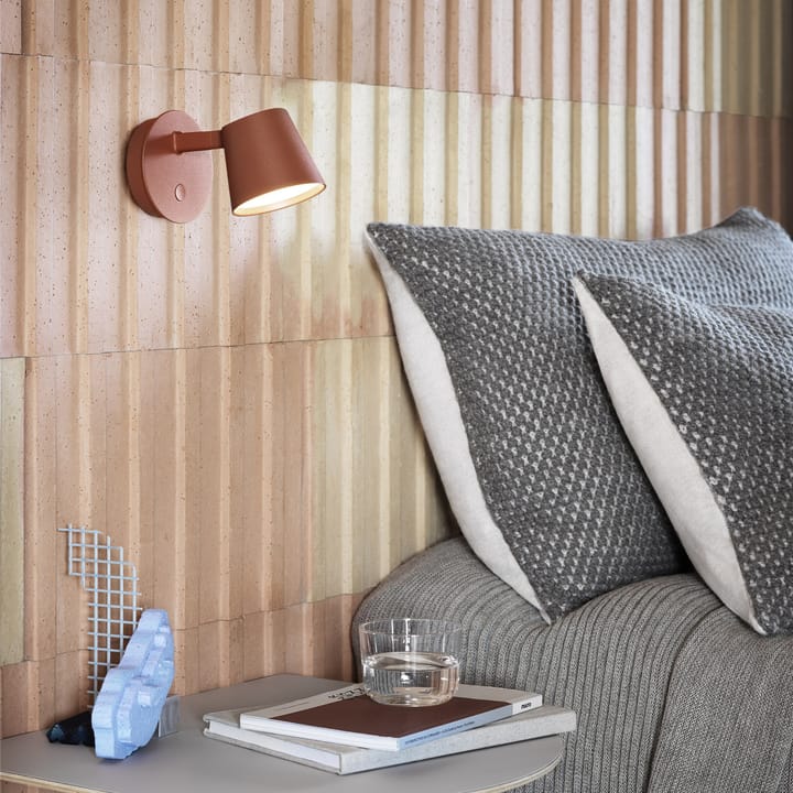 Tip wandlamp, Copper brown Muuto