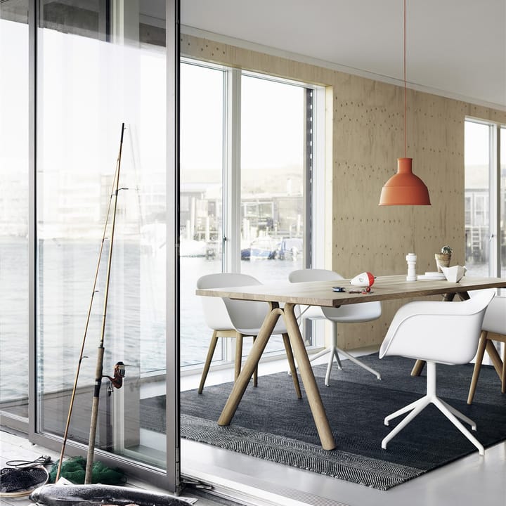 Varjo vloerkleed 170x240 cm, donkergrijs Muuto