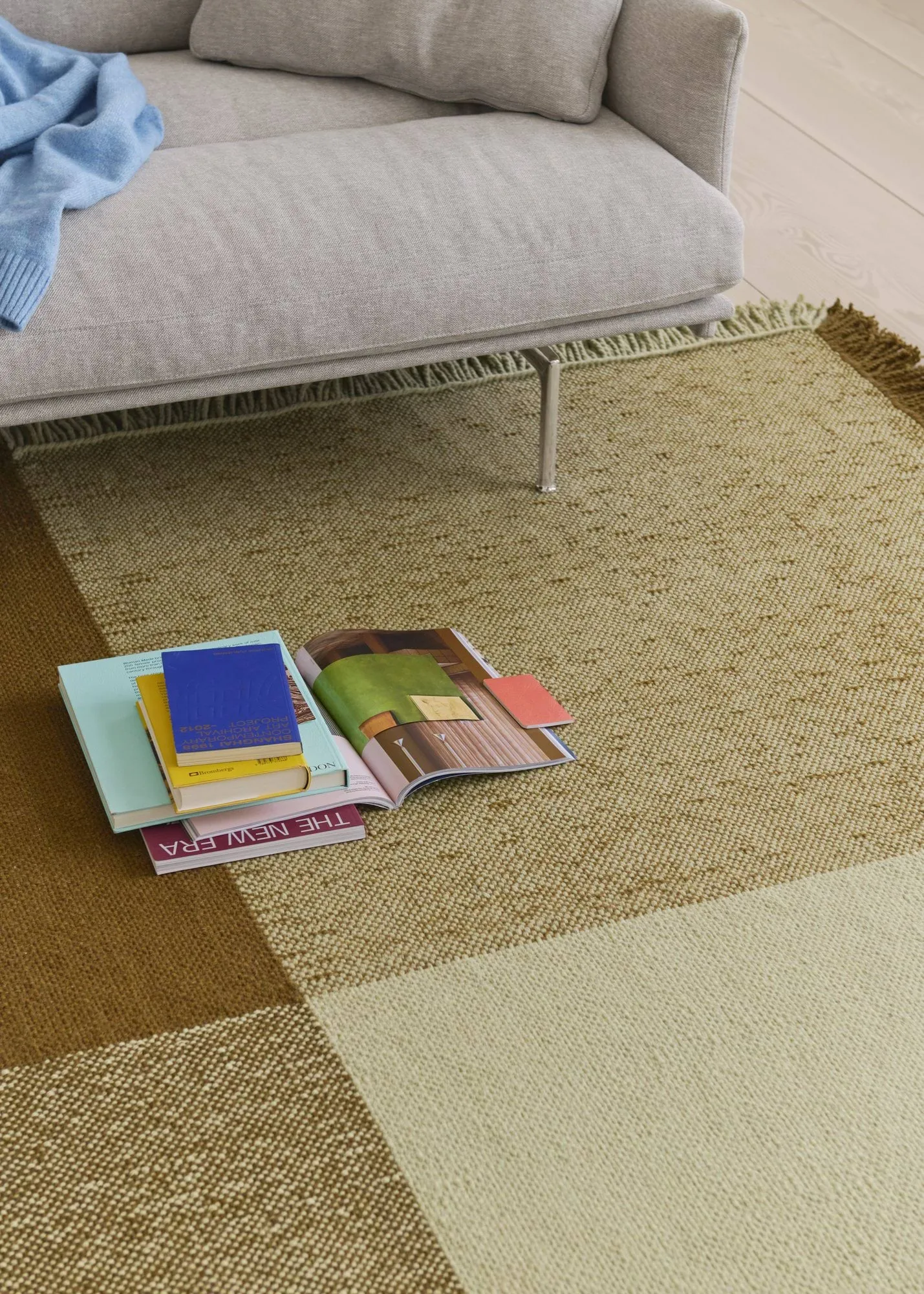 Verso vloerkleed van wol, Pale green-warm brown, 258x258 cm Muuto