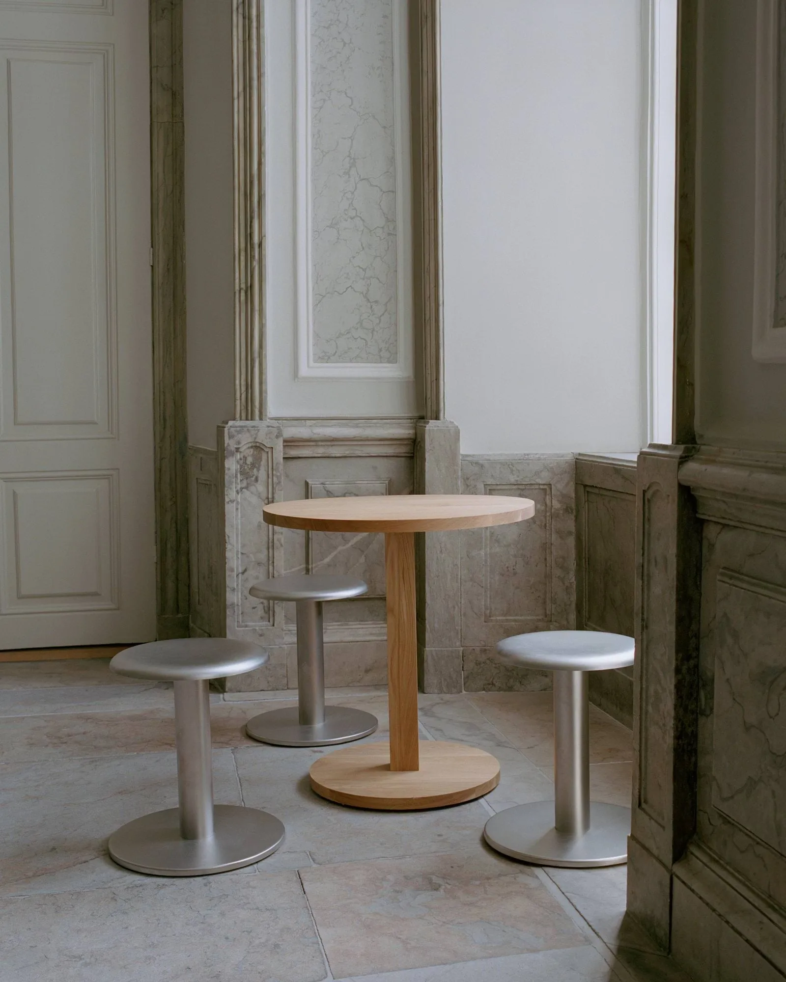 Coupe kruk, Stainless steel, Ø40x46 cm New Works