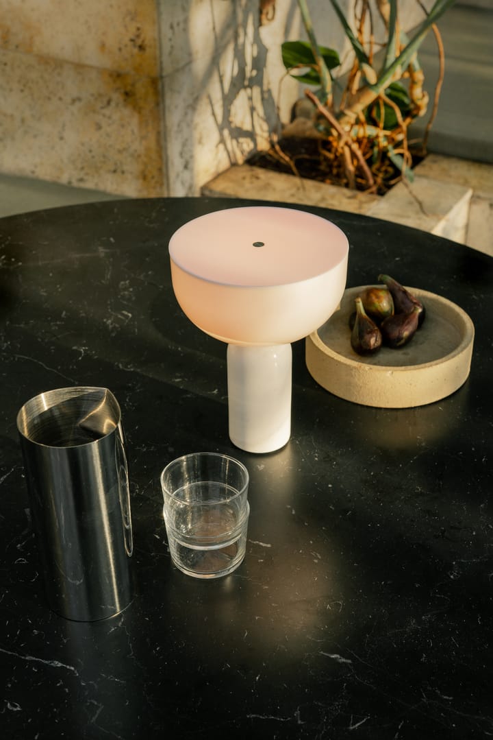Kizu portable tafellamp, White marble New Works