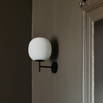 Lantern wandlamp small - Frosted white opal glass - New Works