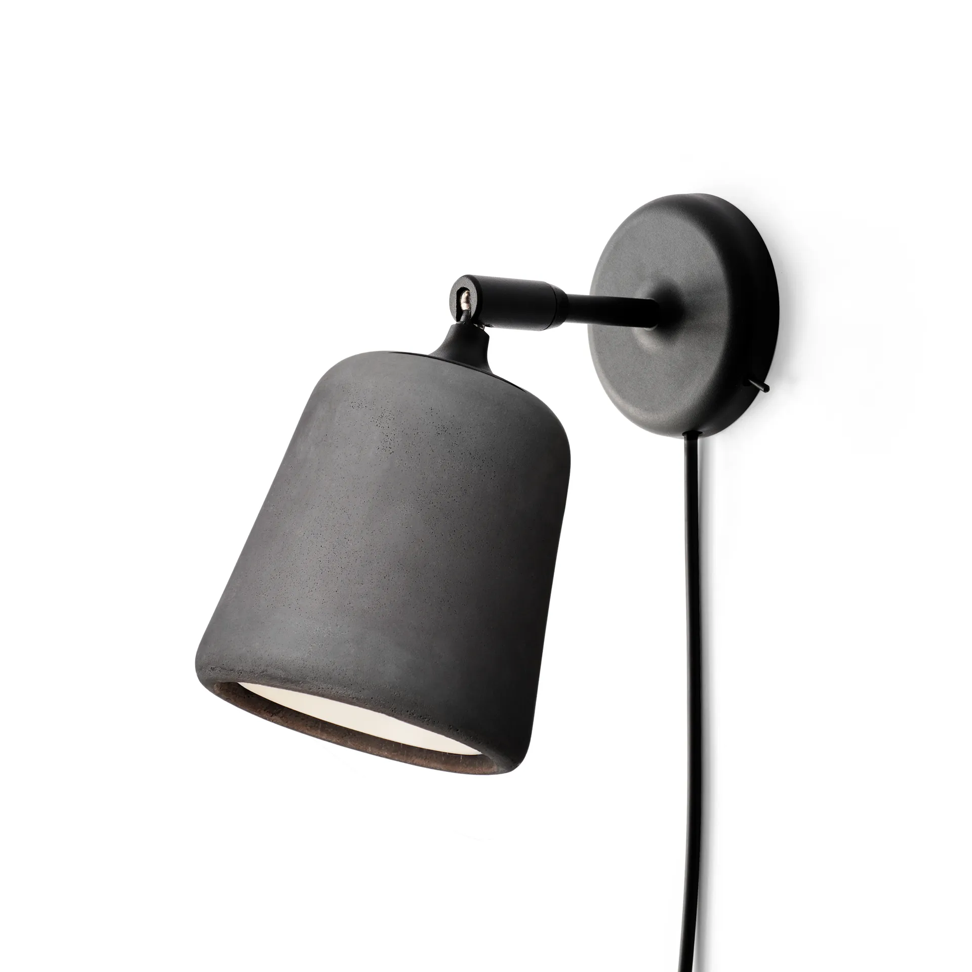 Materiaal wandlamp, Dark grey concrete New Works