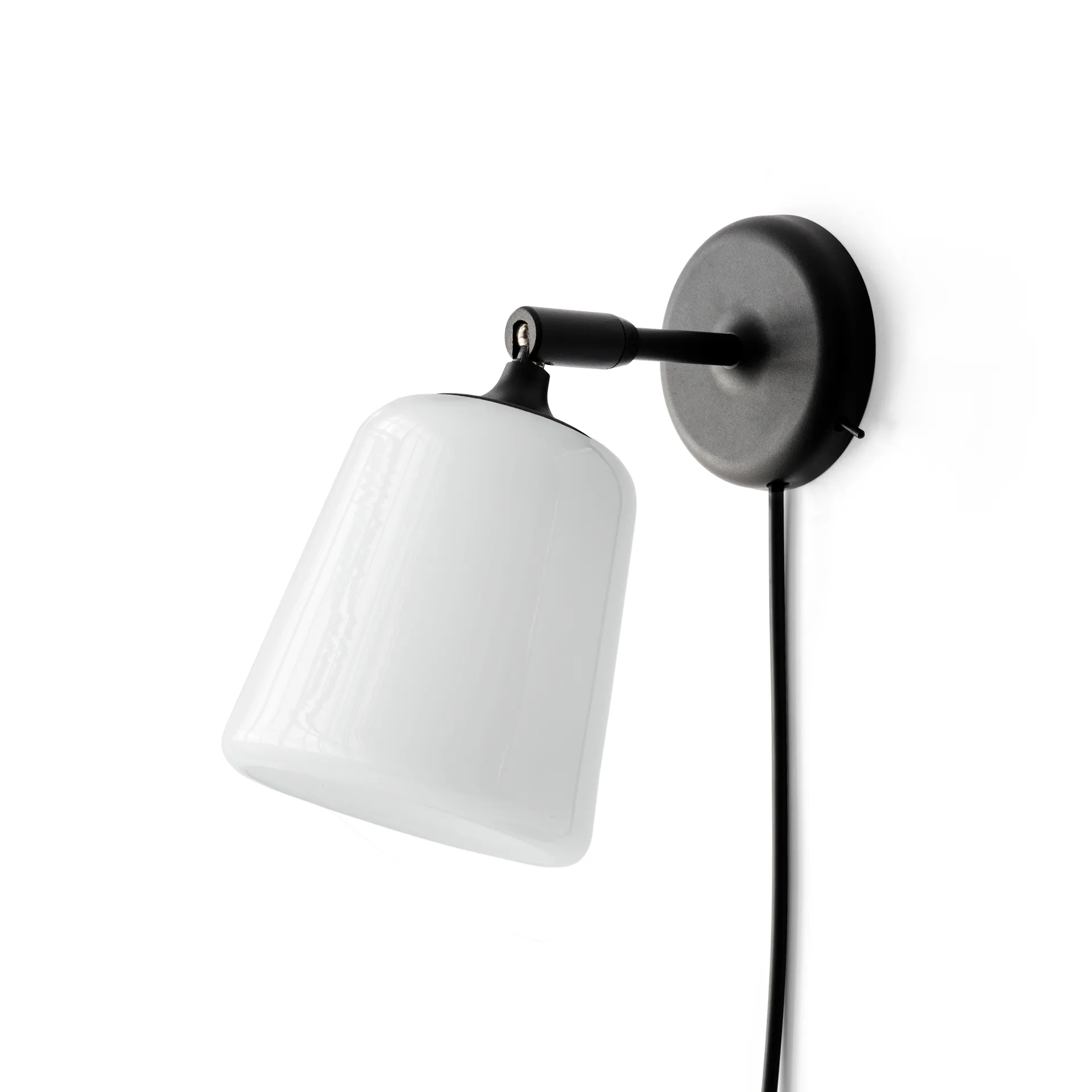 Materiaal wandlamp, White opal glass New Works