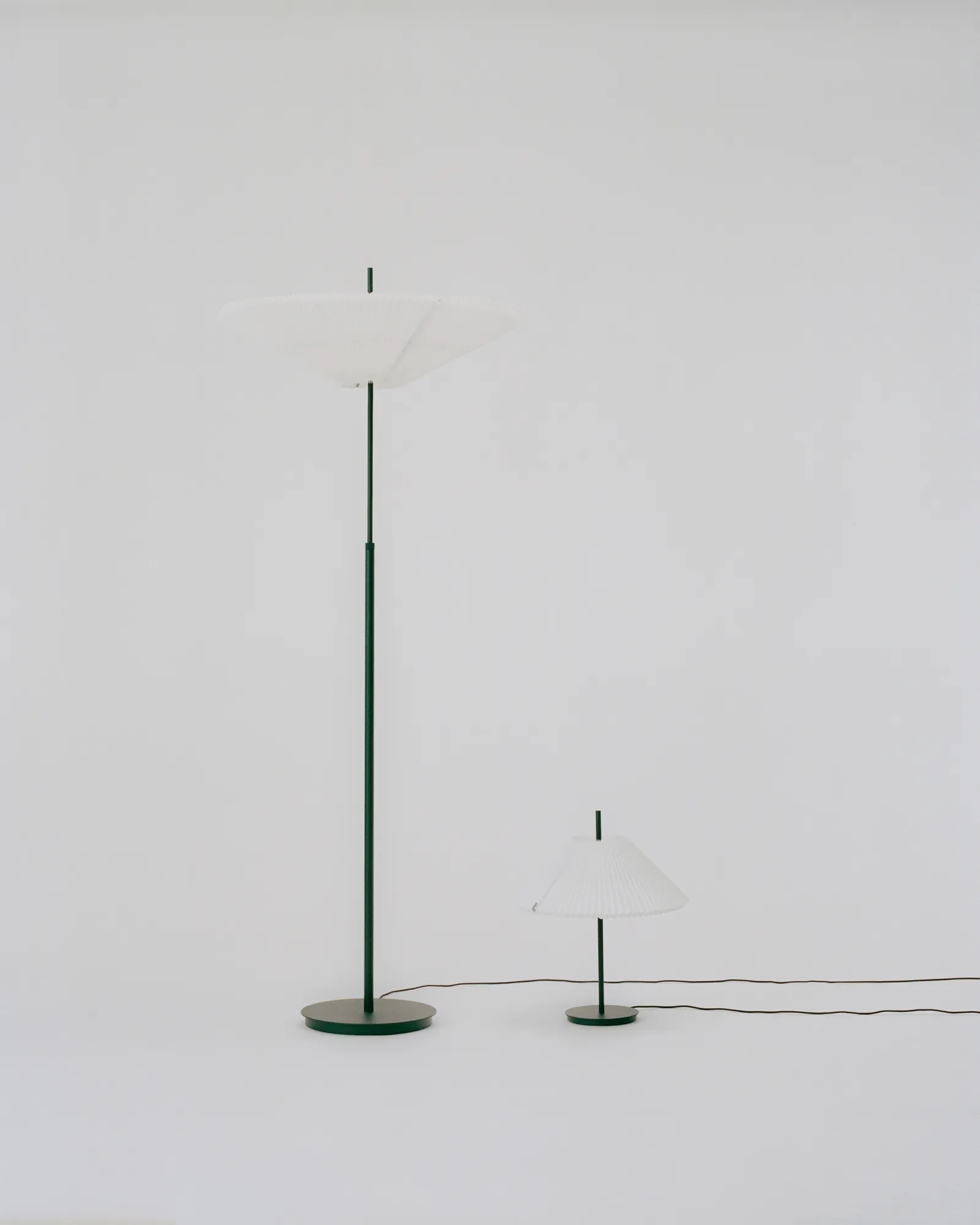 Nebra tafellamp, White (wit) New Works