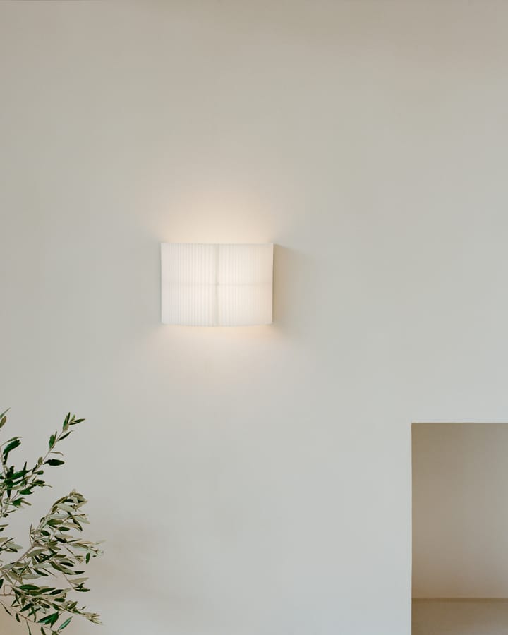 Nebra wandlamp Ø27-40 cm - White - New Works