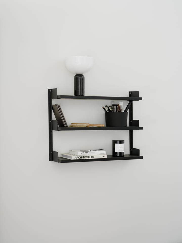 New Works Tea Shelf wandplank 46x62,5 cm - Zwart essenhout - New Works