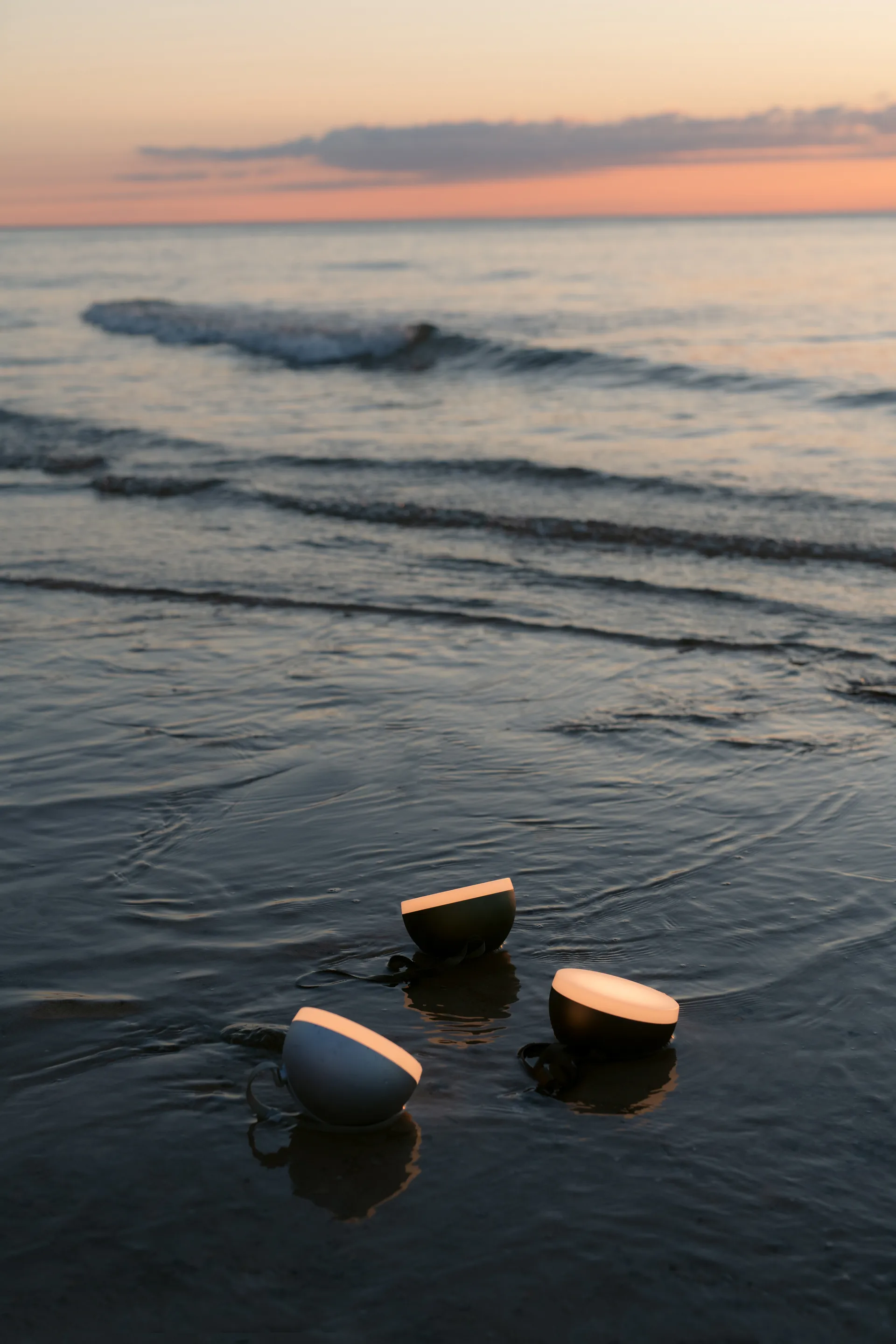 Sphere portable lamp, Dark bronze New Works