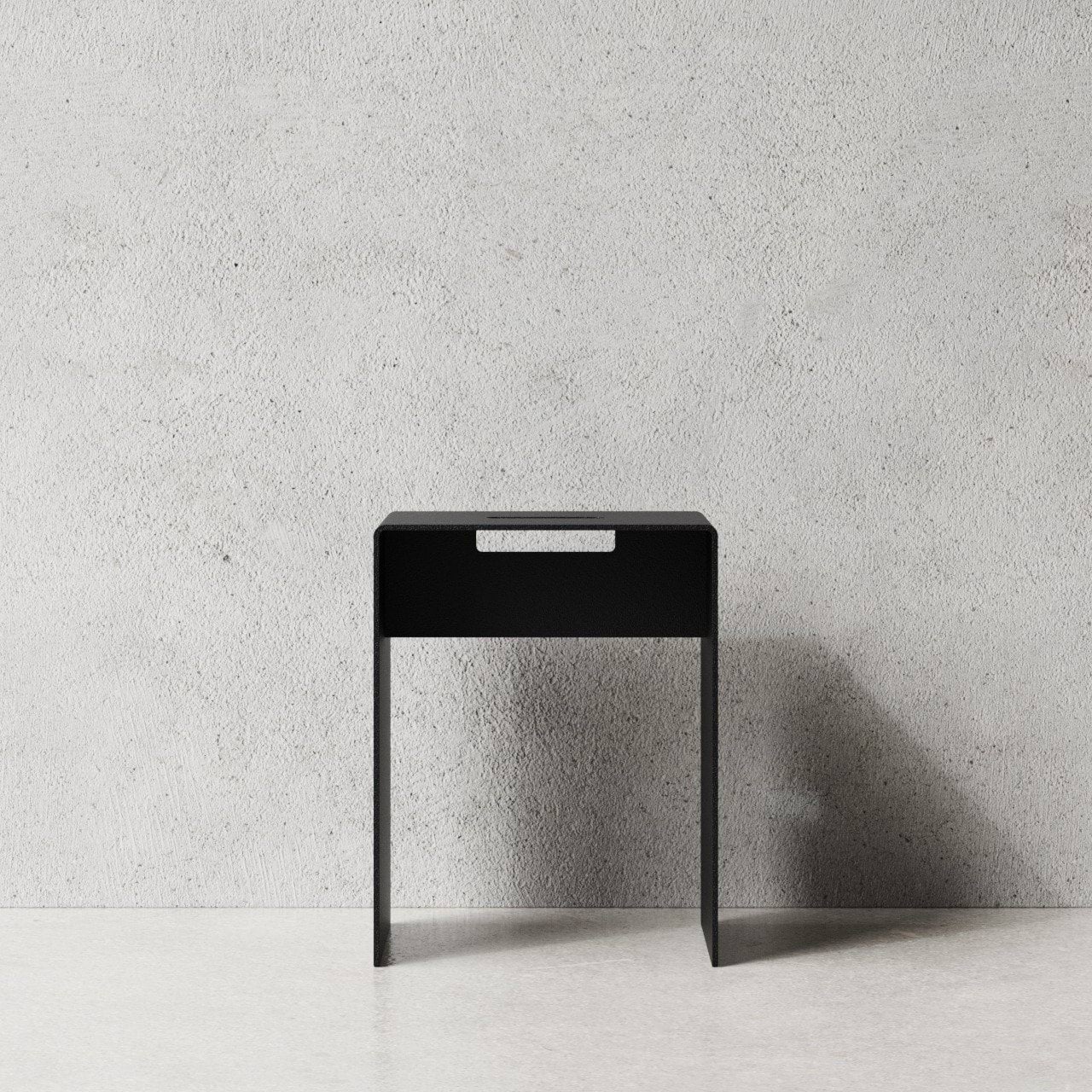 Nichba kruk, Black Nichba